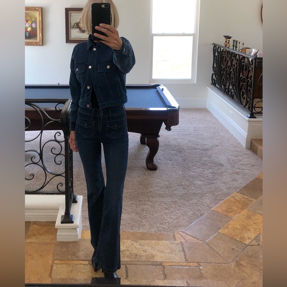 GAP - HIGH RISE 70’s FLARE JEANS + DARK WASH/24P/00